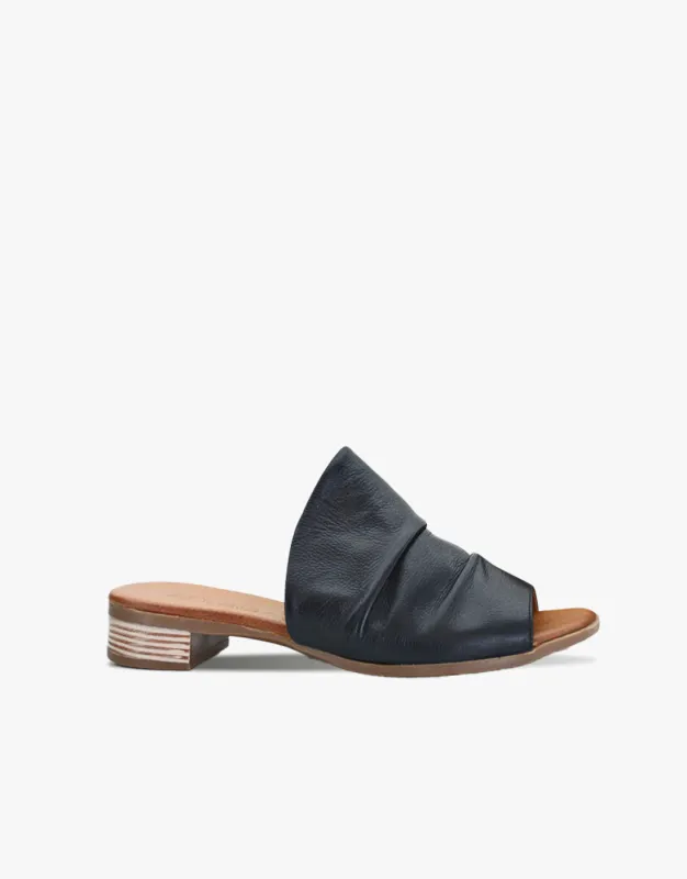 BFL 22-82 W