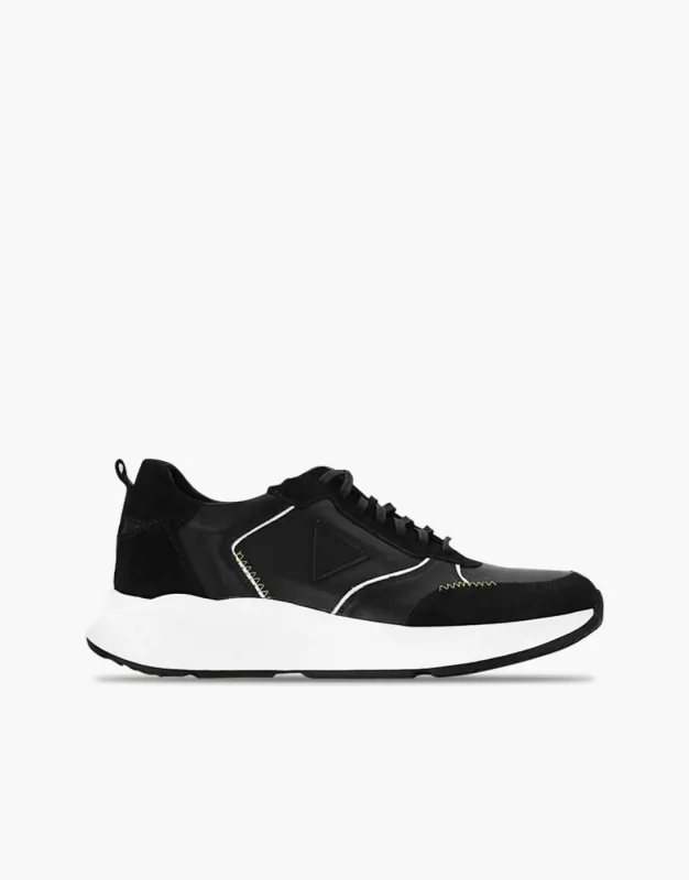 Dr. Flexer Sneaker by Bufalo