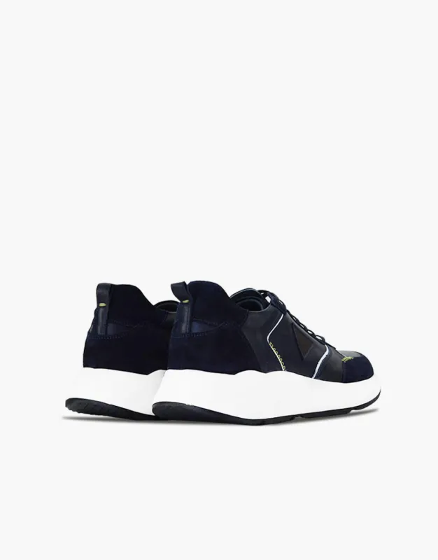 Dr. Flexer Sneaker by Bufalo
